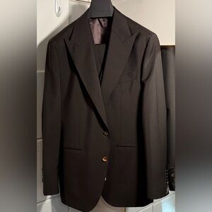 SUITSUPPLY Dark Brown Mohair 3 Piece Peak Lapel Suit 40R